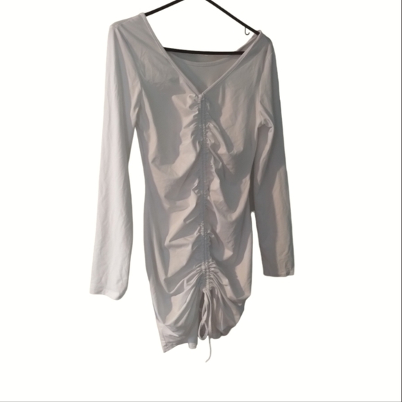 White cocktail Dress with ruffles - Picture 1 of 1